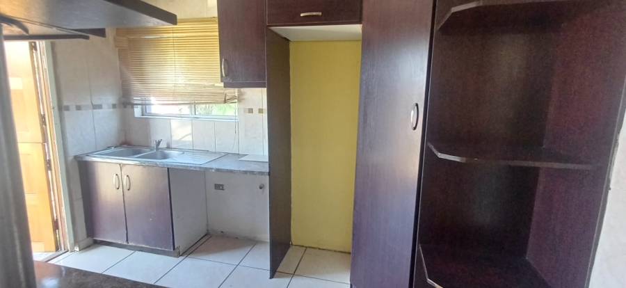 4 Bedroom Property for Sale in Southernwood Eastern Cape